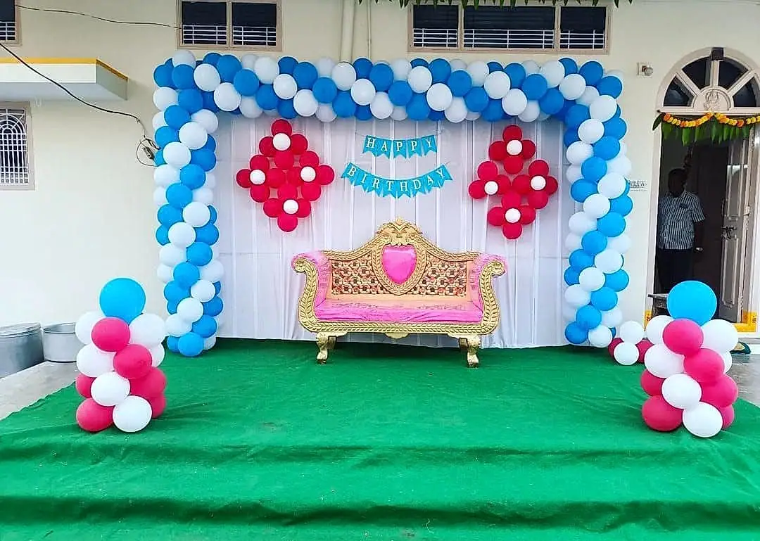 Birthday balloon and backdrop decoration by LK Events (6)