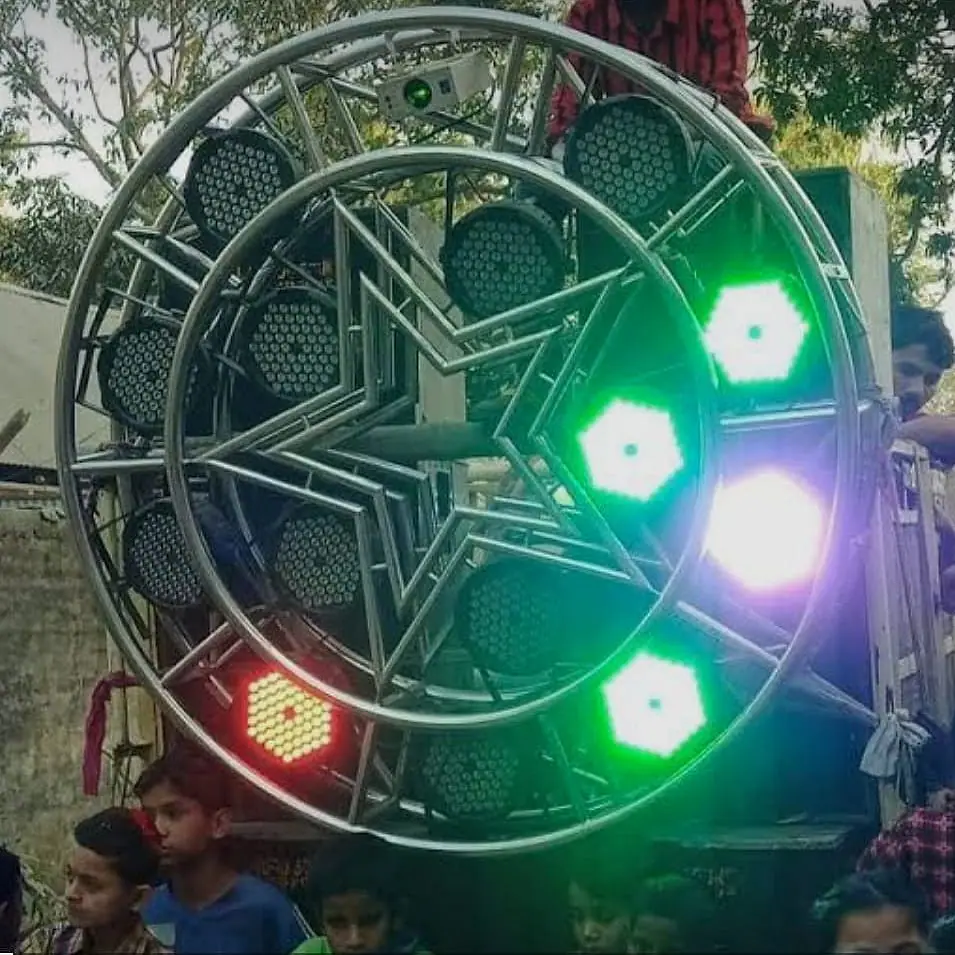 LK Events DJ light rig with LED par lights